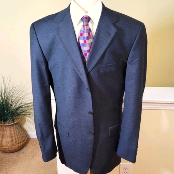 Joseph Abboud Modern Fit Suit - Picture 2 of 9